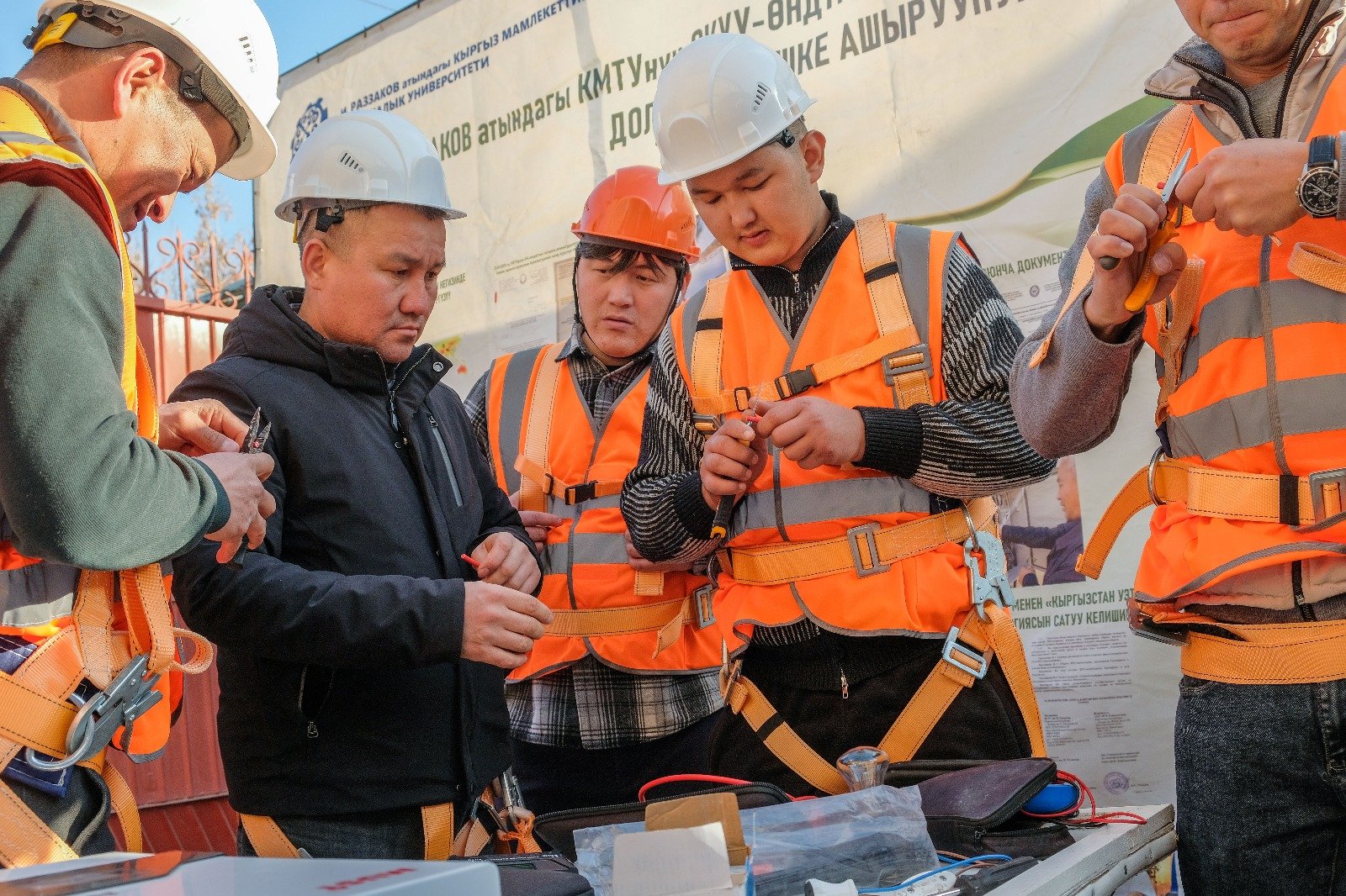 WhatsApp Image 2025-12-12 at 14.25.25 (4)