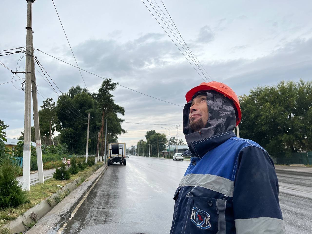 photo_5407002889957348600_y